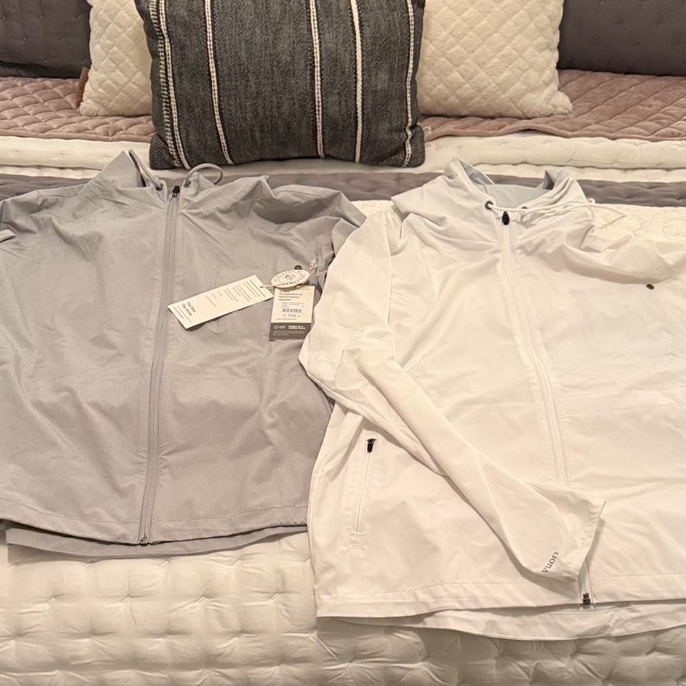 Vuori Outdoor Trainer Shell Lot Of 2